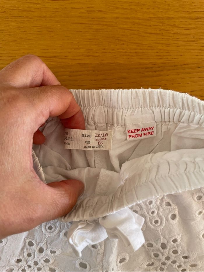 Short blanc Zara 12-18 mois - photo numéro 3