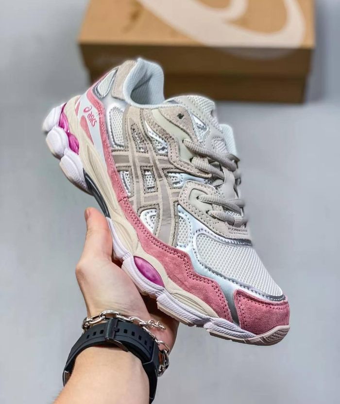 Asics Gel Nyc rose beige/cream - photo numéro 6