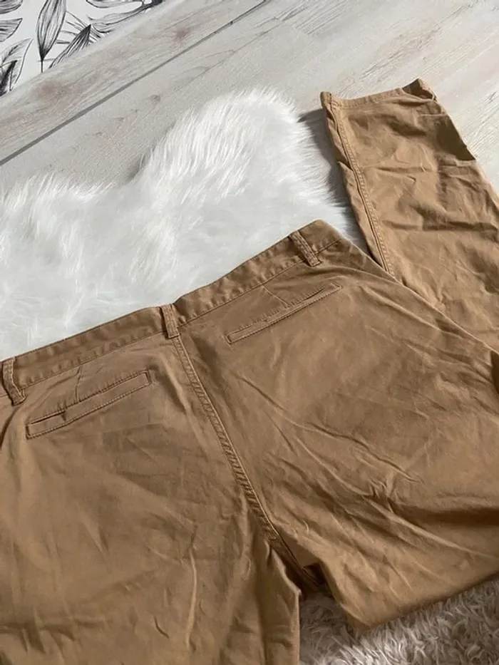 Chinos beige🌸 - photo numéro 2