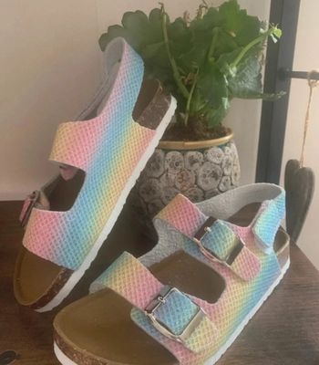 Sandales paillettes 26