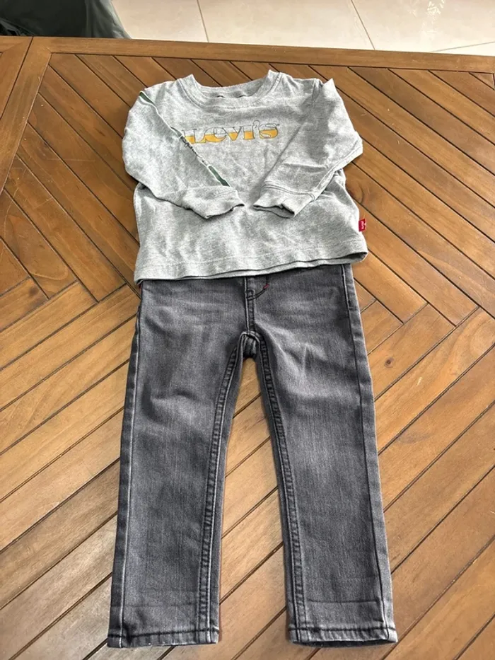 Ensemble garçon Levi’s gris 18 mois