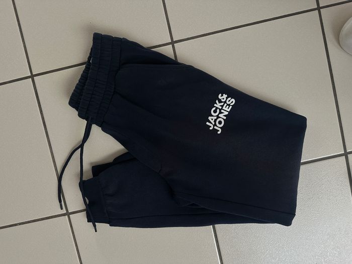 Bas de jogging noir Jack & Jones taille 34 - photo numéro 6