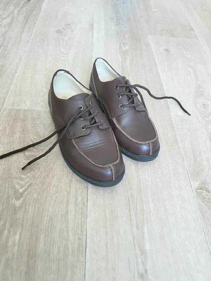 Chaussures de cérémonie marrons taille 34 - photo numéro 2