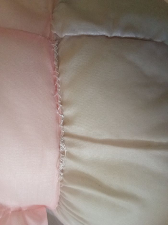 Peluche éléphant rose et parme toile tissu  noeud multicolore arc en ciel  vintage ancien tôle  nylon fine tissu chiffon assis  recousu  d'occasion - photo numéro 3