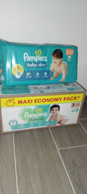 Couches Pampers taille 3