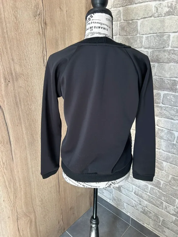 Pull femme taille 38/40 - photo numéro 2