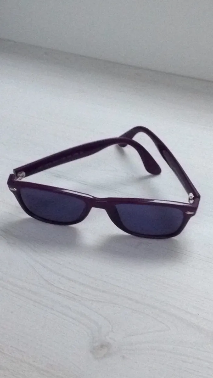 Lunettes de soleil - photo numéro 2