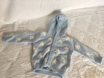 Gilet 9-12 mois neuf avec étiquette