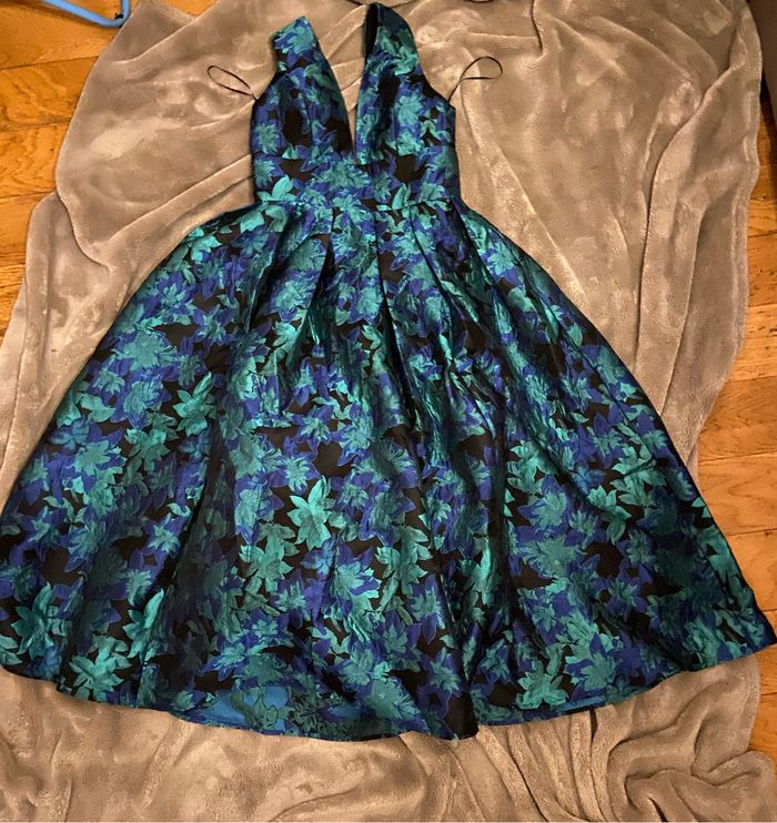 Magnifique robe 👗 - photo numéro 5