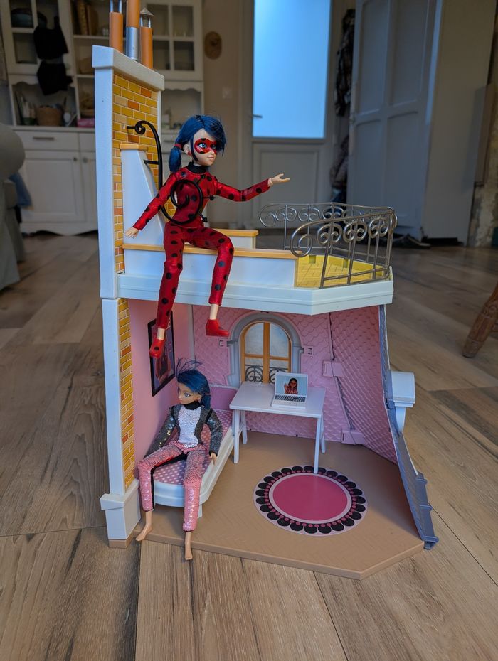 Chambre Miraculous lady bug marinette