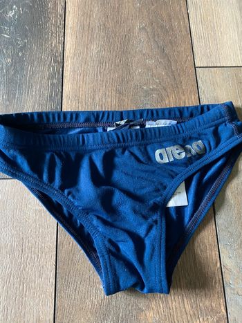 Maillot de bain garçon Arena 6-7 ans