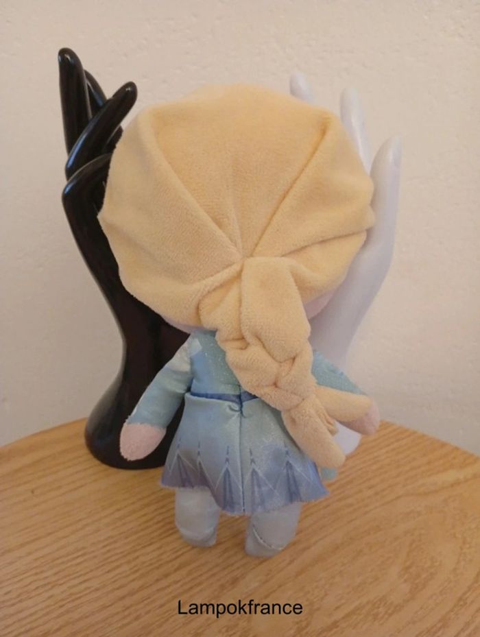 Peluche elza princesse reine des neiges - photo numéro 3