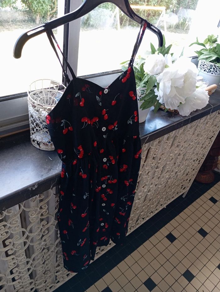 Robe motif cerise