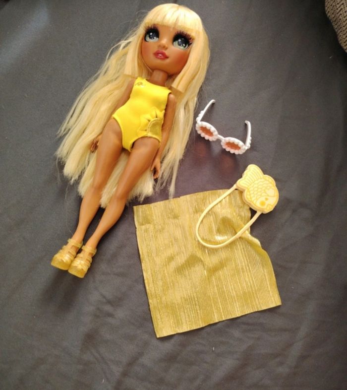 Poupée rainbow neuve - photo numéro 2