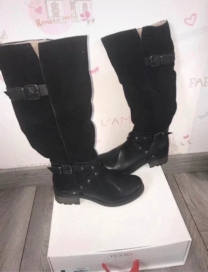 Bottes texto - photo numéro 2