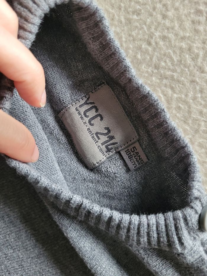 Pull ycc 5 ans 108 cm - photo numéro 4
