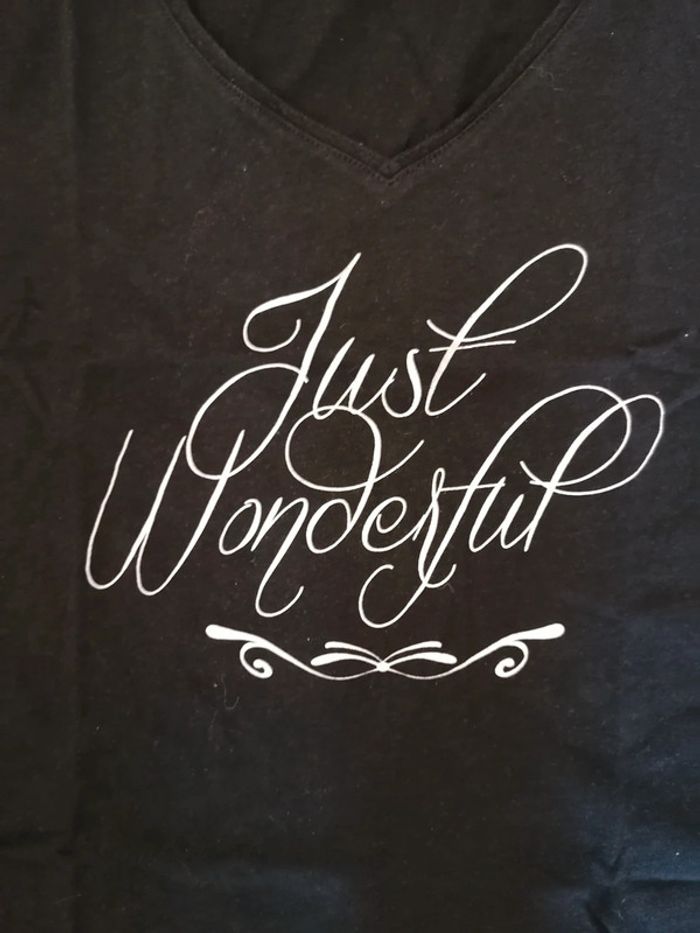 Tee-shirt porté une fois comme neuf taille XL - photo numéro 4