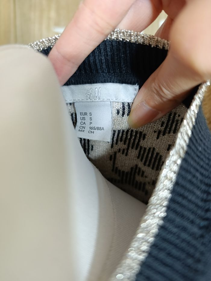 Pull femme automne/hiver taille S H&M - photo numéro 4