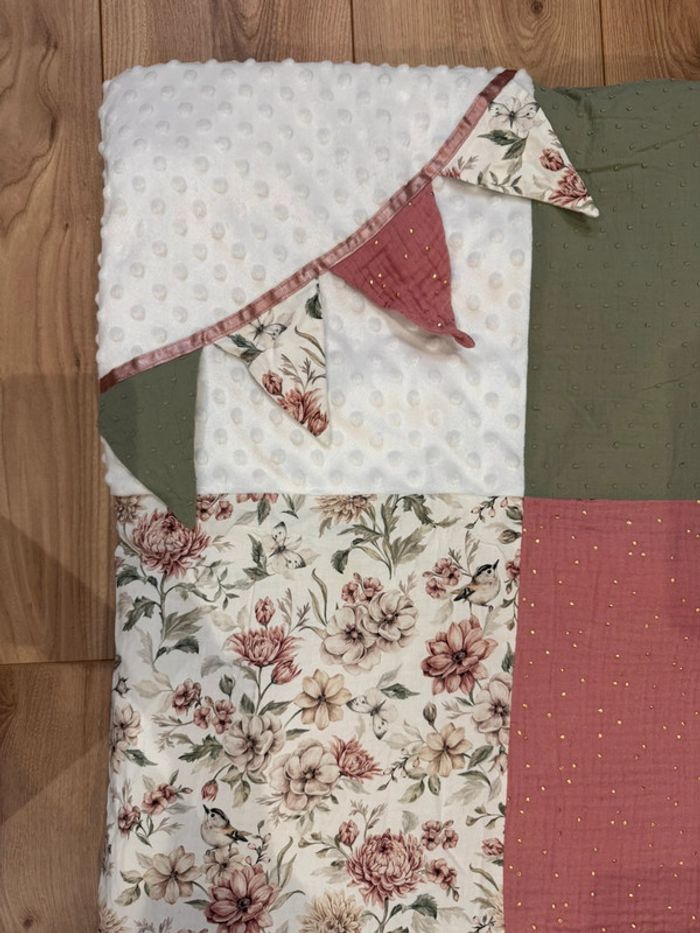 Joli tapis de jeu fait main TBE - photo numéro 4