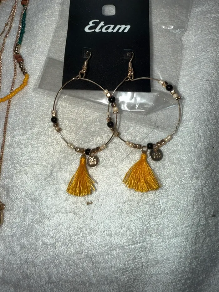 Ensemble collier, boucles d’oreilles - photo numéro 2
