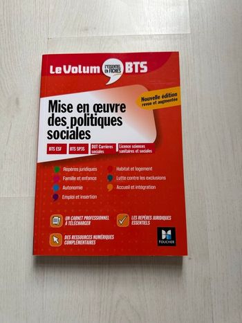 Livre BTS mise en œuvre des politiques social neuf