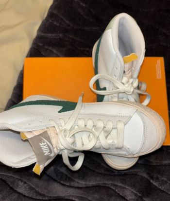 Baskets montantes Nike Blazer Mid 77 PRM taille 37,5