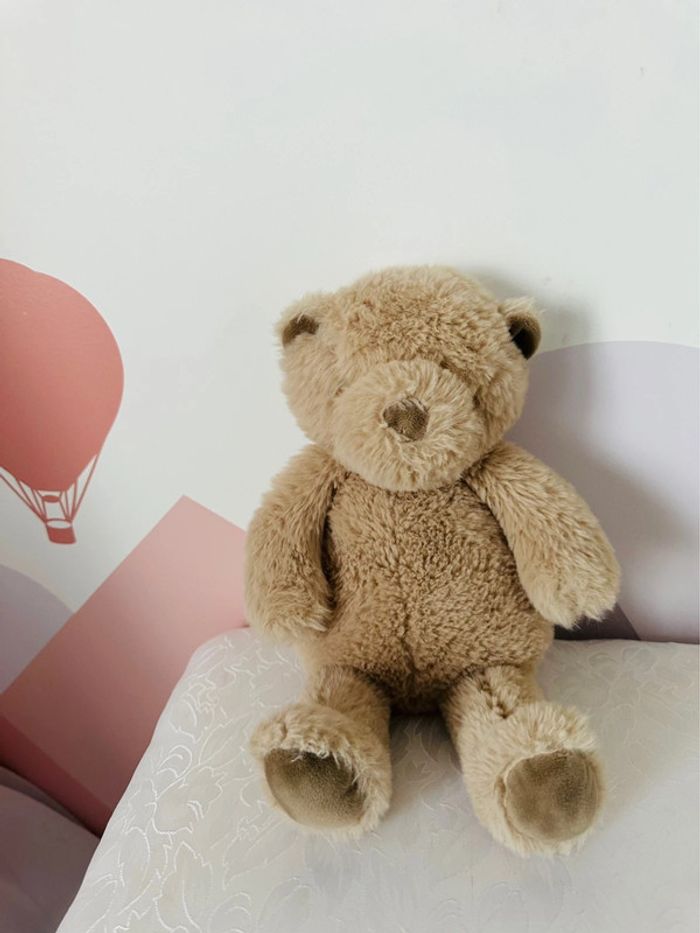 Peluche ourson tout doux