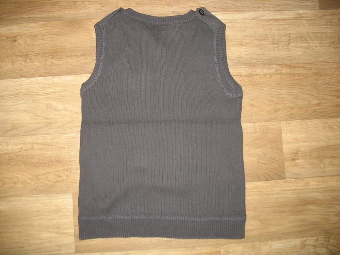 PULL FIN SANS MANCHE GRIS ANTHRACITE GARÇON - NKY BY KIABI - 8 ANS - n°02 - photo numéro 4