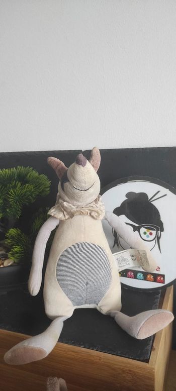 Peluche musicale Aldo chien moulin roty Aimé et Céleste beige étoile rond rayure rayé bleu