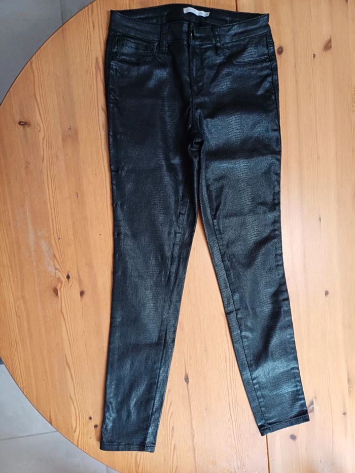 Pantalon noir - photo numéro 2