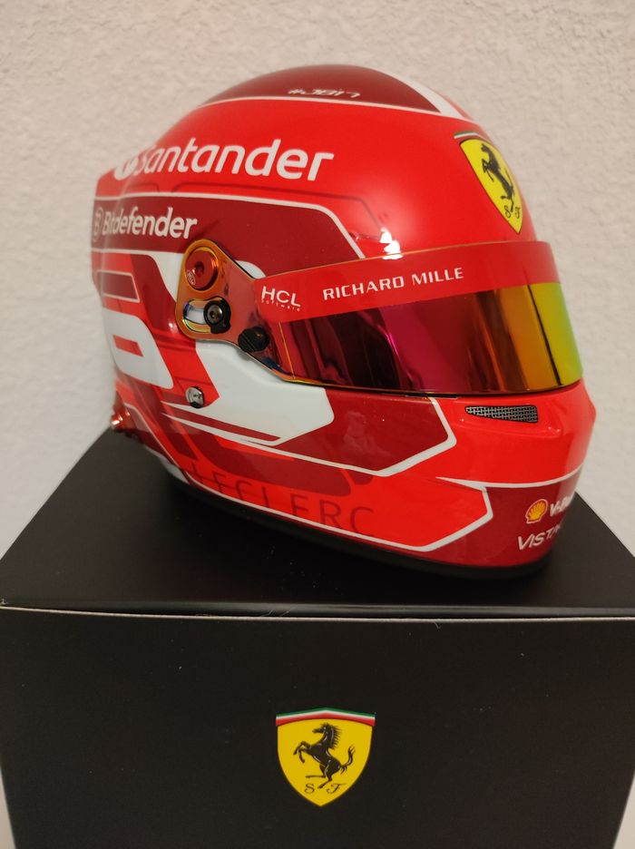 Casque 1/2 Ferrari helmet Leclerc neuf - photo numéro 3