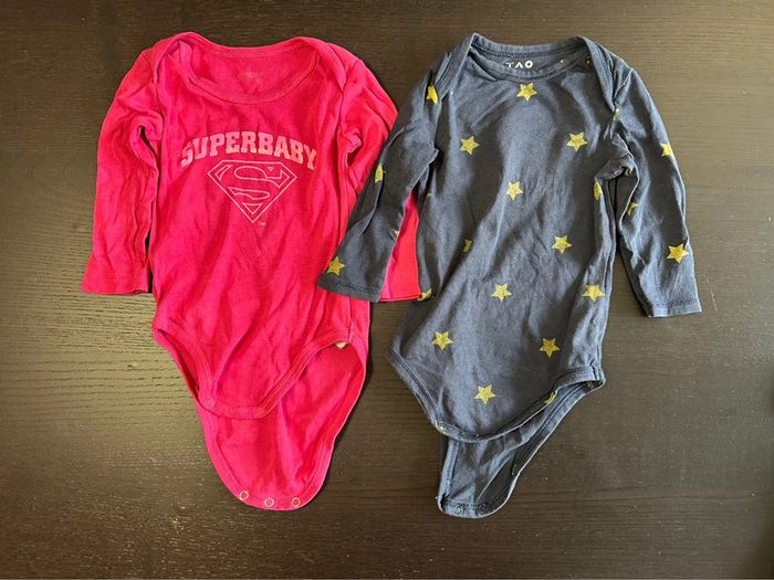 Lot de 12 bodies taille 9 mois - photo numéro 5