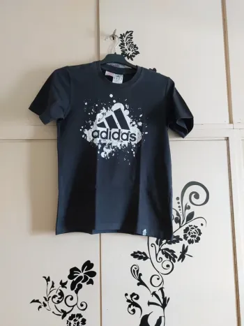 T-shirt Adidas