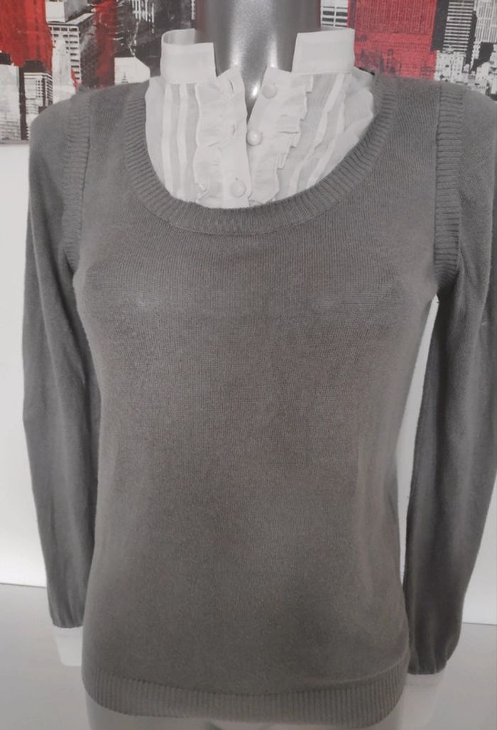Pull gris Taille 38/40