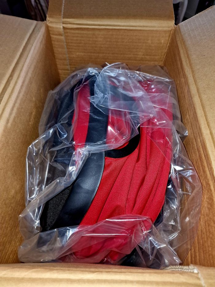 Nacelle looping auto"go rouge "neuve dans son carton d'origine (Jamais déballée) - photo numéro 8