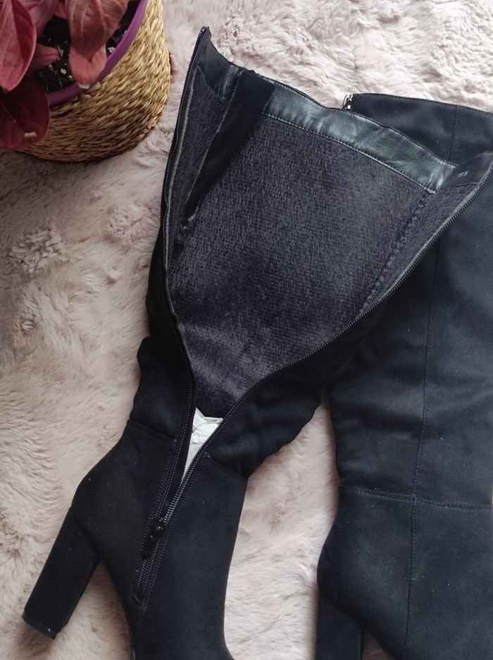 Bottes hautes noires à talons taille 36 - photo numéro 5