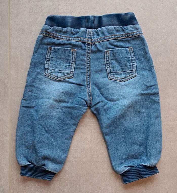 Jeans/jogging Kiabi en 9 mois - photo numéro 3
