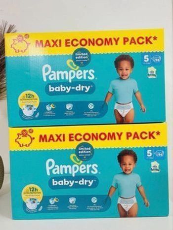 Couches Pampers taille 5