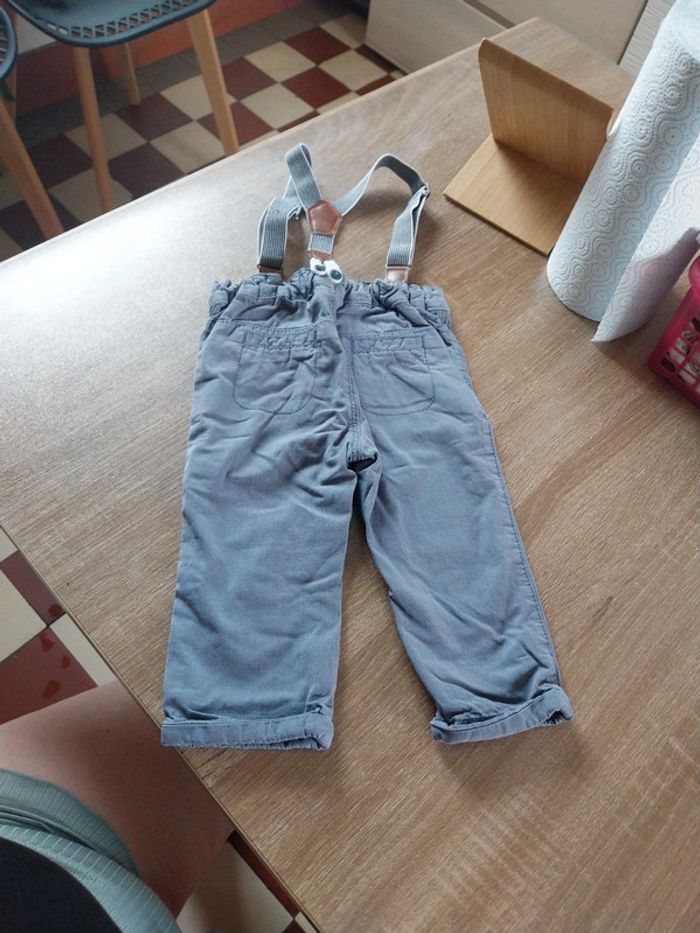 Pantalon avec bretelles 12 mois - photo numéro 3