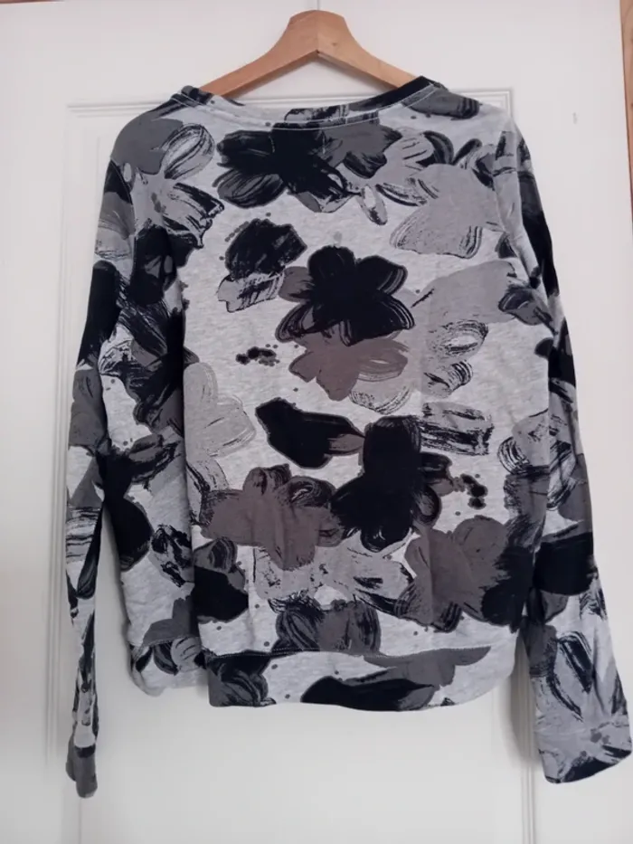 Pull femme T38 - photo numéro 2