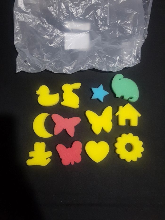 Lot de 12 eponges pour peinture jamais utilisé