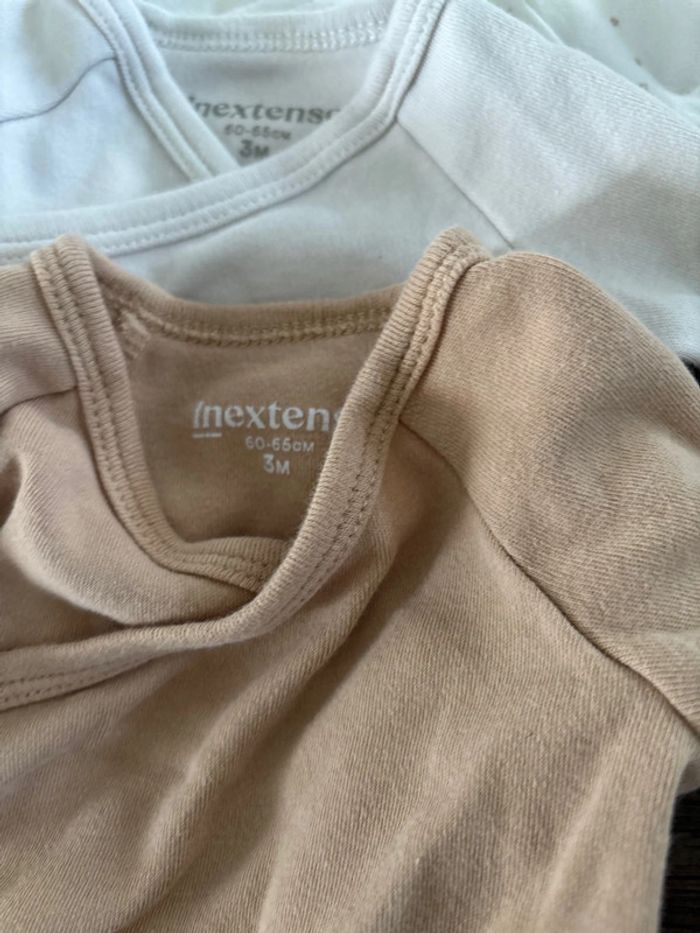 Lot de 3 bodys - photo numéro 7