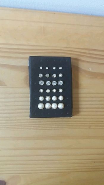 Lots boucles oreilles fantaisie neuve