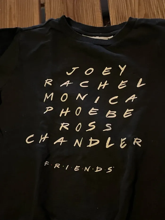 Pull XS Friends - photo numéro 2