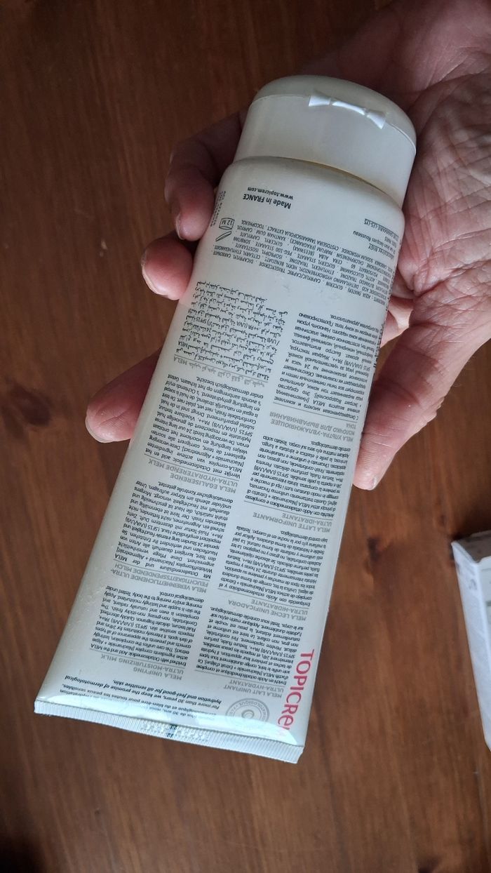 Lait Topicrem corps unifiant ultra hydratant 200ml - photo numéro 5