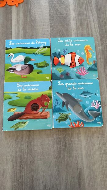 Lot de 4 livres éveils animaux