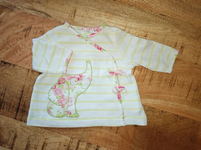Très joli tee-shirt motif éléphant 1 mois