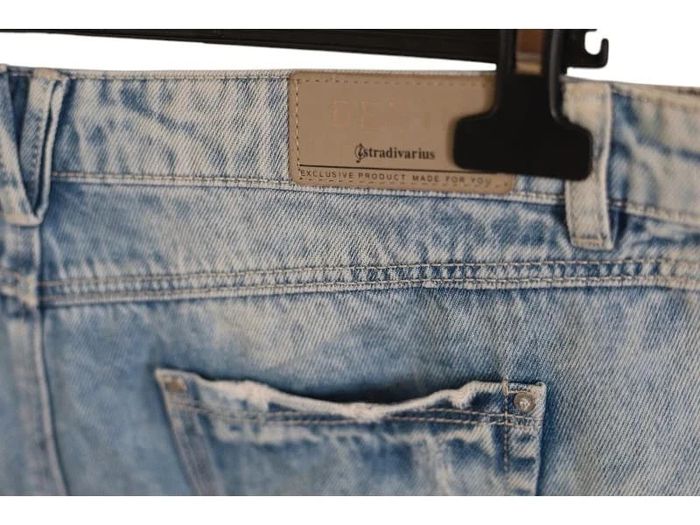 C60 short jeans bleu Stradivarius 40 - photo numéro 6