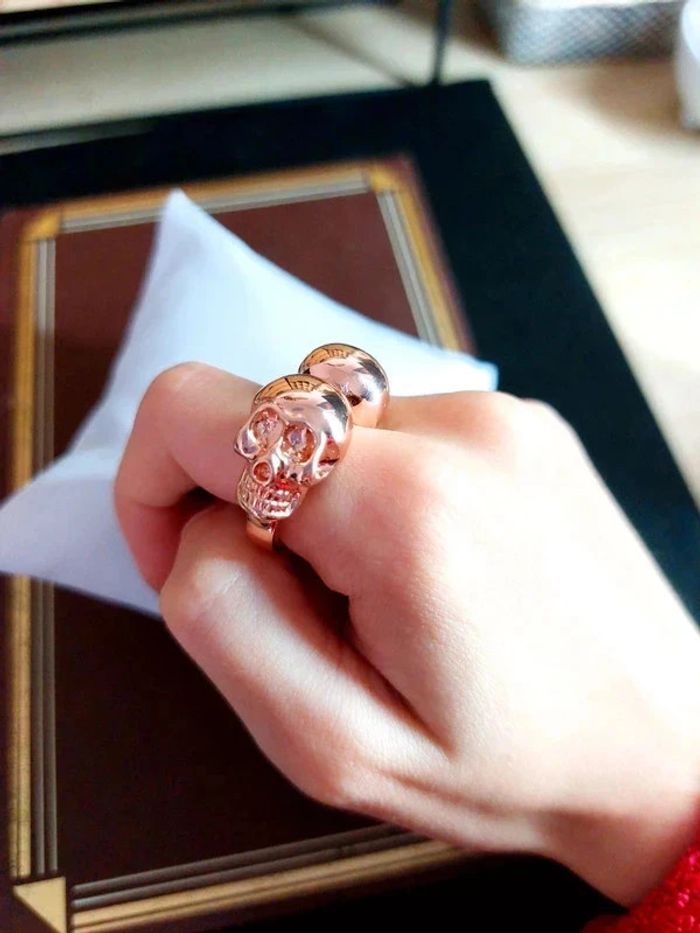 Magnifique bague neuve taille 55 couleur or rose. En acier inoxydable - photo numéro 4