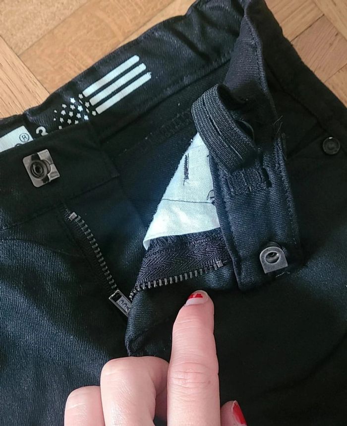 Jean noir 3ans effet huilé - photo numéro 4